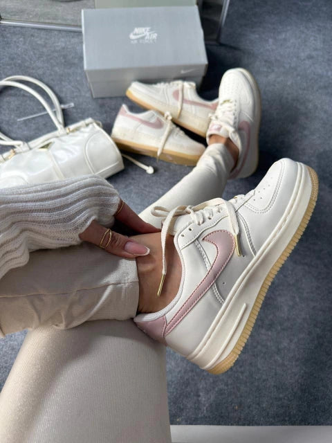 Air Force Off/Pink